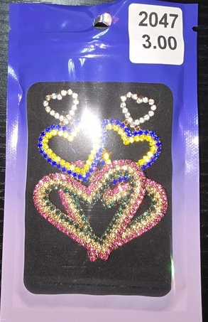 2047 - Triple Hearts Earrings