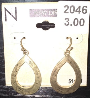 2046 - gold teardrop