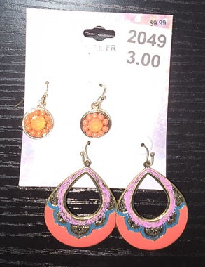 2049 - peach teardrop earring set