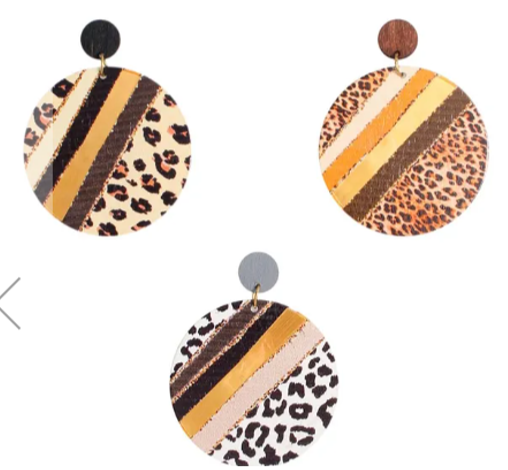 877 - animal print post-back earrings