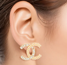 Load image into Gallery viewer, 1000-22 - CC Pearl Stone Earrings INSPIRED
