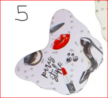 Cargar imagen en el visor de la galería, PT3 - Butterfly Boutique Cosmetic Mirror
