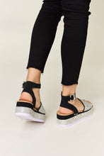 Cargar imagen en el visor de la galería, Forever Link Rhinestone Buckle Strappy Wedge Sandals
