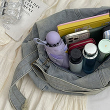 Cargar imagen en el visor de la galería, Adjustable Strap Denim Tote Bag
