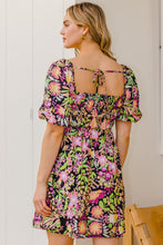 Cargar imagen en el visor de la galería, ODDI Full Size Floral Tie-Back Mini Dress
