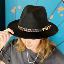 Load image into Gallery viewer, Leopard Band Fedora Hat
