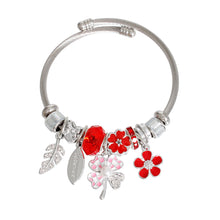 Cargar imagen en el visor de la galería, Silver Red Clover Cable Bangle
