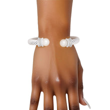 Cargar imagen en el visor de la galería, Sorority White Thick Cable Classic Bangle
