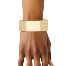 Cargar imagen en el visor de la galería, Cuff Mixed Metal Geometric Bent Hinge Bracelet
