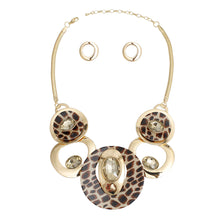 Load image into Gallery viewer, Necklace Gold Leopard Circular Bib for Women

