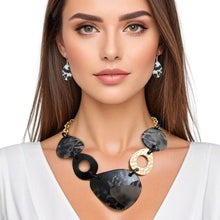 Load image into Gallery viewer, Necklace Leopard Black Marbled Acrylic Link Set
