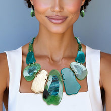 Load image into Gallery viewer, Bib Marbled Green Link Necklace for Women
