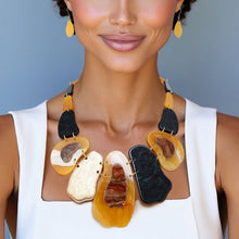 Load image into Gallery viewer, Bib Marbled Mustard Link Necklace for Women
