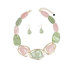 Cargar imagen en el visor de la galería, AKA Collar Dreamy Marbled Pink Green Necklace
