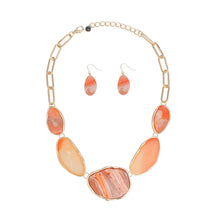 Load image into Gallery viewer, Collar Orange Agate Marbled Gold Necklace Women
