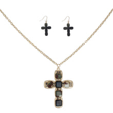 Cargar imagen en el visor de la galería, Pendant Camouflage Cross Long Gold Chain Necklace
