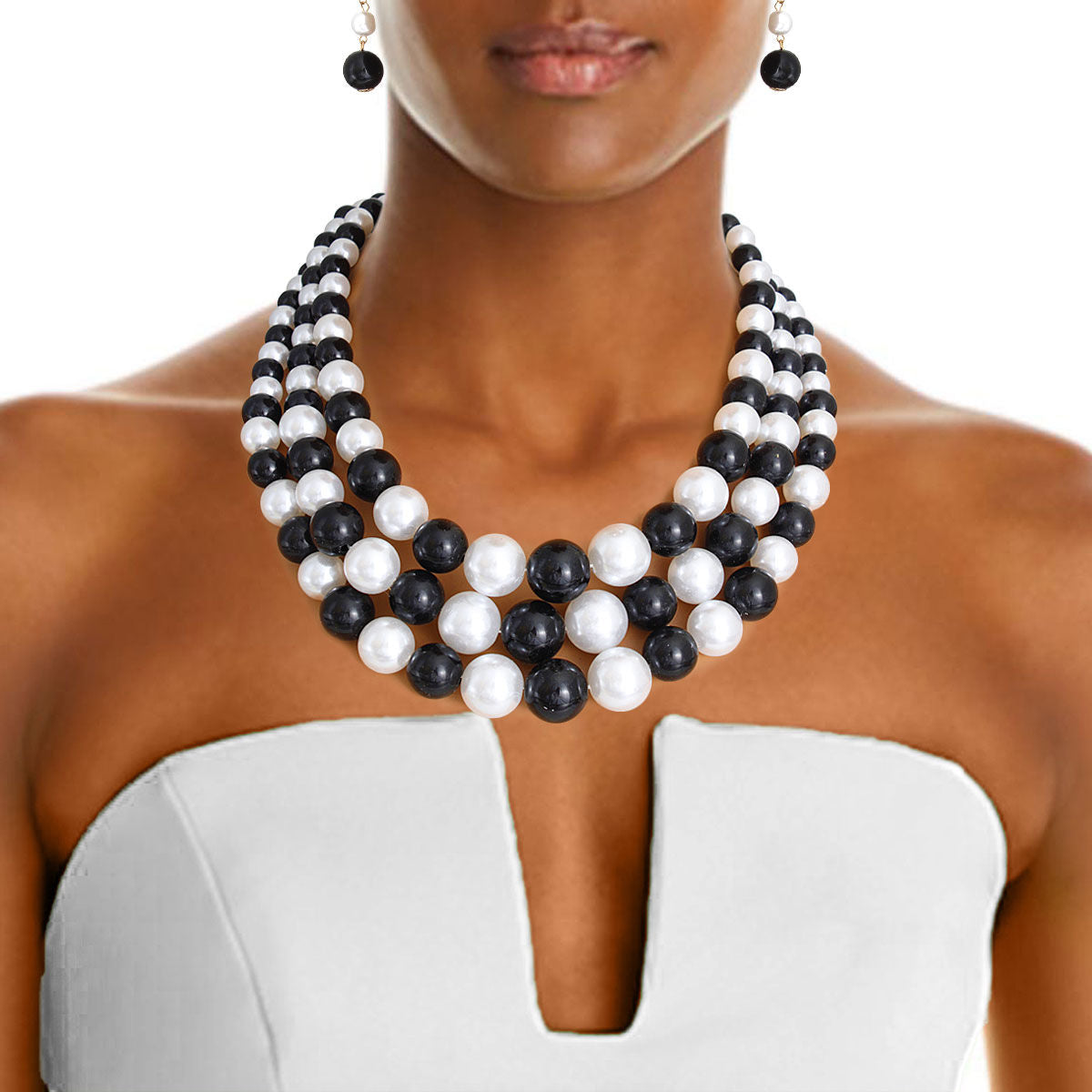 Pearl Black and White 3 Layer Necklace