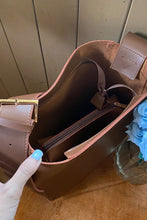 Cargar imagen en el visor de la galería, Adored 2-Piece PU Leather Tote Bag Set

