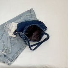 Cargar imagen en el visor de la galería, Adjustable Strap Denim Shoulder Bag
