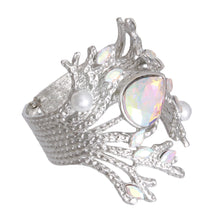 Cargar imagen en el visor de la galería, Aurora Borealis Silver Branched Crystal Cuff
