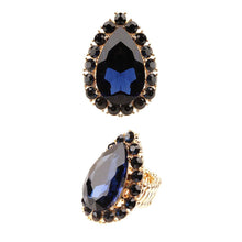 Cargar imagen en el visor de la galería, Navy Teardrop Cocktail Ring
