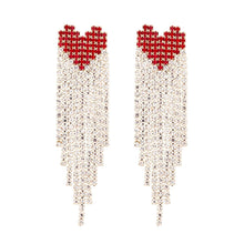 Cargar imagen en el visor de la galería, Red and Gold Heart Fringe Earrings
