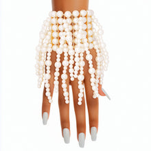 Cargar imagen en el visor de la galería, Bracelet Cream Pearl Fringe Stretchy for Women
