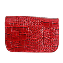 Cargar imagen en el visor de la galería, Red Croc Belt Bag
