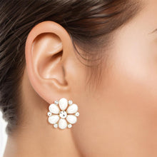 Load image into Gallery viewer, Stud Cream Flower Small Pearl Earrings for Women
