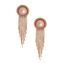 Cargar imagen en el visor de la galería, Brown Pearl Fringe Clip Ons
