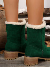 Cargar imagen en el visor de la galería, Thermal Fuzzy Block Heel Boots
