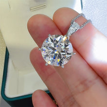 Cargar imagen en el visor de la galería, 10 Carat Moissanite 925 Sterling Silver Pendant Necklace
