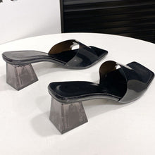 Cargar imagen en el visor de la galería, Open Toe Block Heel Sandals
