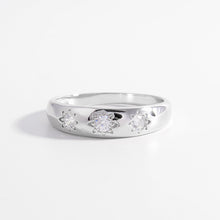 Load image into Gallery viewer, 925 Sterling Silver Inlaid Zircon Ring
