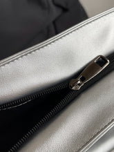 Cargar imagen en el visor de la galería, BETTER LIFE PU Leather Tote Bag
