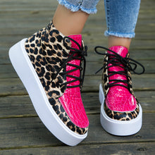 Cargar imagen en el visor de la galería, PU Leather Leopard Platform Sneakers
