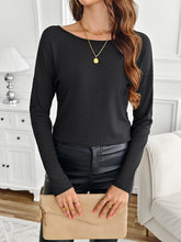 Cargar imagen en el visor de la galería, Lace Detail Butterfly Back Round Neck Long Sleeve T-Shirt
