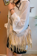 Cargar imagen en el visor de la galería, Suede Fringe Adjustable Strap Shoulder Bag
