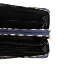Cargar imagen en el visor de la galería, Zipper Wallet Navy Woven Wristlet for Women
