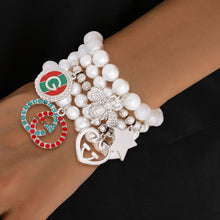 Cargar imagen en el visor de la galería, White Luxury-Inspired Bracelets
