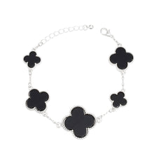 Cargar imagen en el visor de la galería, Silver Chain Bracelet with Black Quatrefoil Clover
