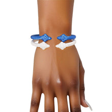 Cargar imagen en el visor de la galería, ZPB Sorority Blue White Pointed Cable Bangle Set
