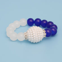 Cargar imagen en el visor de la galería, ZPB Sorority Blue White Pearl Glass Bead Bracelet
