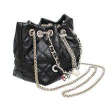 Cargar imagen en el visor de la galería, Mini Bucket Black Quilted Parisian Charm Bag
