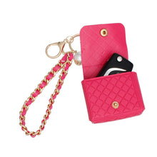 Cargar imagen en el visor de la galería, Fuchsia Quilted Gold AirPods Earbud Case Keychain

