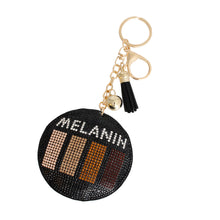 Cargar imagen en el visor de la galería, Black Melanin Round Keychain
