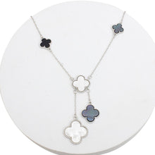 Cargar imagen en el visor de la galería, Charm Drop Multi Quatrefoil Clover Silver Necklace
