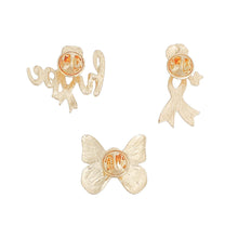 Load image into Gallery viewer, Pin Set Gold Pink Breast Cancer Hope for Women
