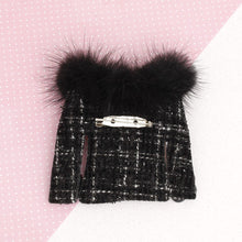 Load image into Gallery viewer, Brooch Black Tweed Fur Collar Sweater Camellia
