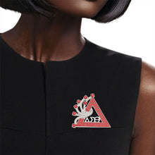Cargar imagen en el visor de la galería, DST Sorority Red Silver Delta Brooch Pin for Women
